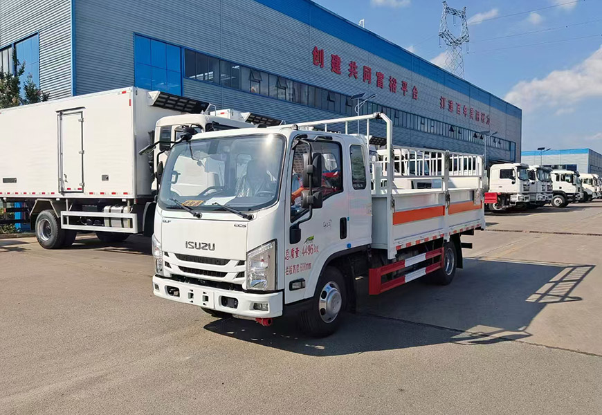 五十鈴藍(lán)牌倉欄式氣瓶運輸車