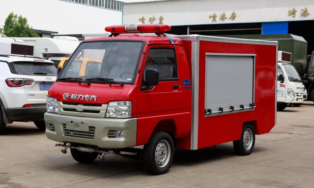 程力新能源人工智能搶險(xiǎn)救援車首批訂單圓滿交車，為國(guó)家電網(wǎng)提供一流產(chǎn)品